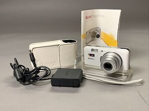 Kodak Easyshare V1003 10MP Digital Point & Shoot Camera Tested W/Lots Of Extras