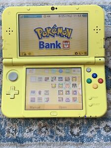 New 3DS XL Pikachu Yellow Edition -5 Pokémon Games + Home & Transport-