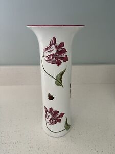 VINTAGE MMA PORTUGAL TRUMPET VASE WITH TULIPS AND BUTTERFLIES. STUNNING VASE!