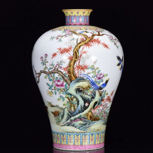 New ListingBeautiful Chinese Hand Painting Famille Rose Porcelain Flowers Mei Vase