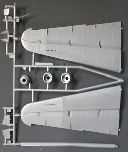 Monogram 1/72nd Scale B-36 Peacemaker - Parts Lot 5 from Kit No. 5707