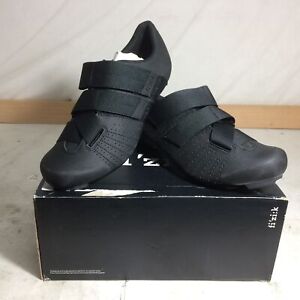 Fizik Tempo R5 Powerstrap Road Cycling Shoes, Black/Black, M41.5