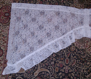 New Listing2 Pairs Vintage White Lace Tapered Valances Curtains Ruffled Victorian Set of 4