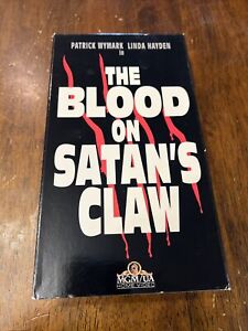 THE BLOOD ON SATAN'S CLAW HORROR VHS TAPE IN BOX PATRICK WYMARK 1993 MGM