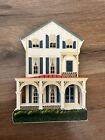 Shelia’s Collectibles Cream Stockton Row Cale May New Jersey USA Made Wooden
