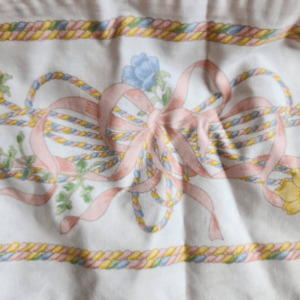 Vintage '90s full-sized flat sheet floral Victorian bow cream pink cotton