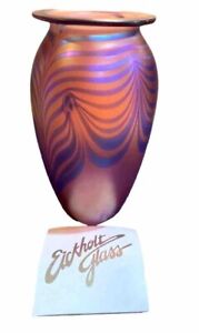 New ListingRobert Eickholt Signed Art Glass Vase 1991 Iridescent Pulled Feather 6.75” MINT