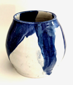 Pottery Hand Thrown Vase Porcelain Blue & White 5” Tall Signed