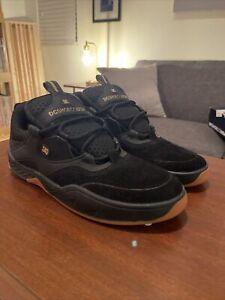 Dc shoes - Kalis OG - Size 11 - Black & gum Sole (rare)