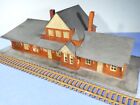 HO Scale Railroad PASSENGER / Freight STATION   ( Weathered & Detailed )