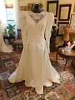 BEAUTIFUL OFF-WHITE VINTAGE STYLE SATIN & LACE LONG SLEEVE WEDDING GOWN S 6
