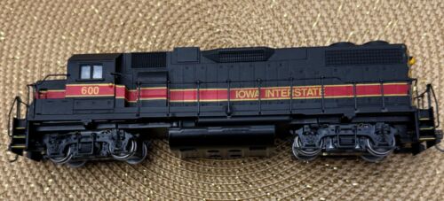 Ho Scale GP38 Iowa Interstate Diesel Locomotive Rd #600