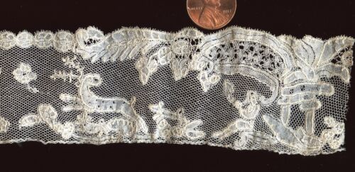 18th C. Brussels bobbin lace with hunt scene COLLECTOR