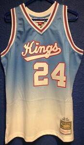 Mitchell & Ness NBA Sacramento Kings Fadeaway Jersey 1985/86 Reggie Theus