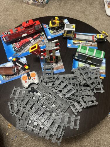 LEGO City Red Cargo Train (3677)