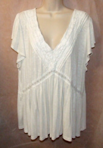 Torrid Women's Knit V-Neck Lace Inset Babydoll Top - Size 2/2X - EUC