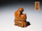 Fine Carving Netsuke a Monkey who have a Chestnut  Edo original inro antique