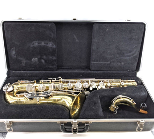 Selmer Bundy II Alto Saxophone with Hard Case