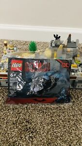 LEGO  The Batman Batmobile DC Polybag Kids 6+ New