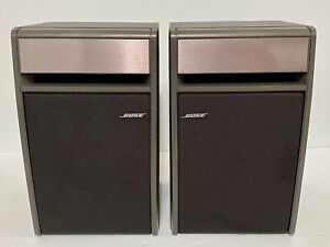 Pair of Bose Model 141 Full Range Bookshelf Home Stereo Speakers GREAT CONDITION