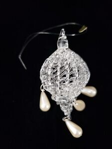 Vintage Silvestri Spun Glass Hot Air Balloon & Pearls Christmas Ornament