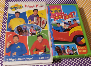 THE WIGGLES - LOT OF 2 VHS TAPES - TOOT TOOT! & WIGGLE TIME -