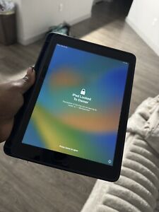 Apple iPad 7th Gen. 32GB, Wi-Fi, 10.2 in - Silver ‼️ READ DESCRIPTION ‼️