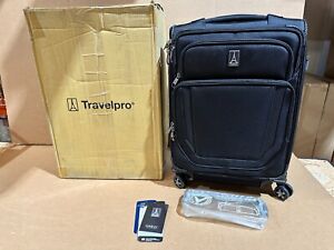Travelpro Crew VersaPack Max Carry-On Spinner Suitcase Luggage MINT