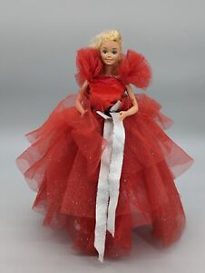 Mattel Vintage 1988 Happy Holidays Barbie 1st Special Edition Christmas Doll