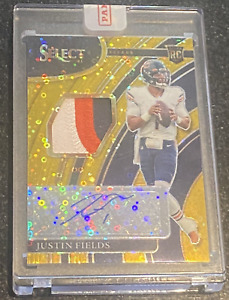 New Listing2021-22 Panini Select Justin Fields Rookie Patch Auto Gold Disco /10 RSM-JF1