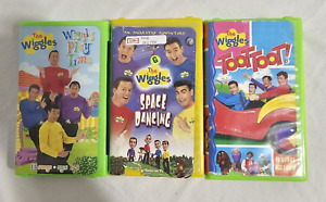 Lot of 3 The Wiggles VHS Tapes- TootToot! - Space Dancing - Wiggly Play Time