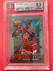 1994-95 Finest #331 Michael Jordan Chicago Bulls HOF BGS 8.5 No Green