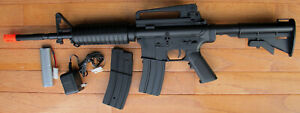 M4A1 Carbine Style Auto Electric Airsoft Gun with Two Magazine