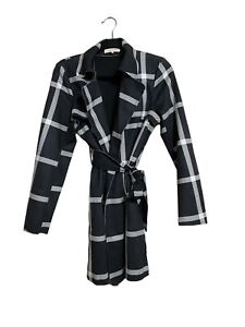 Solitaire Black And White Trench Coat Size S