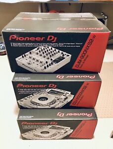 Pioneer DJ  CDJ-2000NSX2-W Pair &  DJM-900NXS2-W Mixer RARE Near Mint!