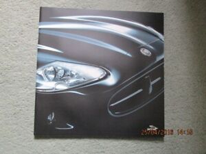 NOS Jaguar XK8 XKR Full Prestige Sales Brochure 2000 Model 4.0 V8 X100