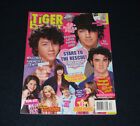 Tiger Beat Magazine December 2008 Joe Nick Jonas Brothers Selena Miley Demi Zac