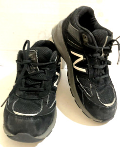 New Balance 990 V5 KIDS Toddler Size 10 Black Running Sneakers shoes