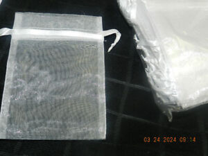Lot of 30 New White 4x6 Organza bags for gifts/jewelry/wedding favors FREE SHIP