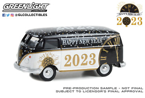 Greenlight 1/64 HAPPY NEW YEAR 2023 Volkswagen Van Hobby Issue 30436