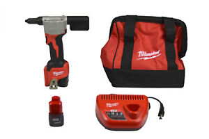 Milwaukee 2550-22 12V Cordless Rivet Tool Kit w/ 2 1.5Ah Batteries and Charger