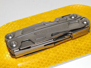 BLOW OUT SALE!! LEATHERMAN REV MULTI-TOOL with BELT CLIP GOOD CONDITION & CLEAN