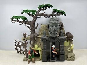 Animal Planet Giant Cobra Hidden Temple Aztec Playset W/2 Figures Incomplete