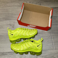 DS NEW Nike Air Vapormax Plus TN Men's Fashion Sneaker Green
