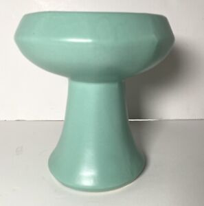 RRPCO Pottery Robinson Ransbottom Roseville Ohio Matte Turquoise Footed Planter