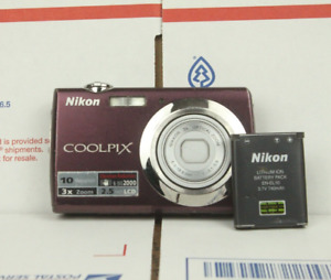 Nikon Coolpix S220 10MP 3X Zoom Digital Camera *TESTED*