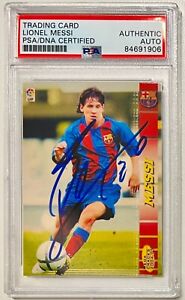 New Listing2004 Signed Lionel Messi #71 Megacracks Retro Rookie Barcelona Argentina PSA/DNA