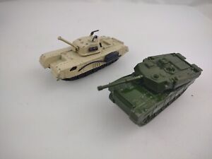 Lot of 2. MOTORMAX  TANK T414   & Unbranded conqueror tank  Diecast military