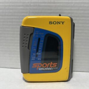 Sony Sports Walkman WM-FS191 Yellow AM/FM Radio Cassette Player READ DESCRIPTION