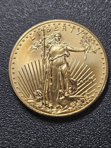 🌟 2011 1/2 Oz Gold American Eagle $25 Bullion Gold Coin UNC